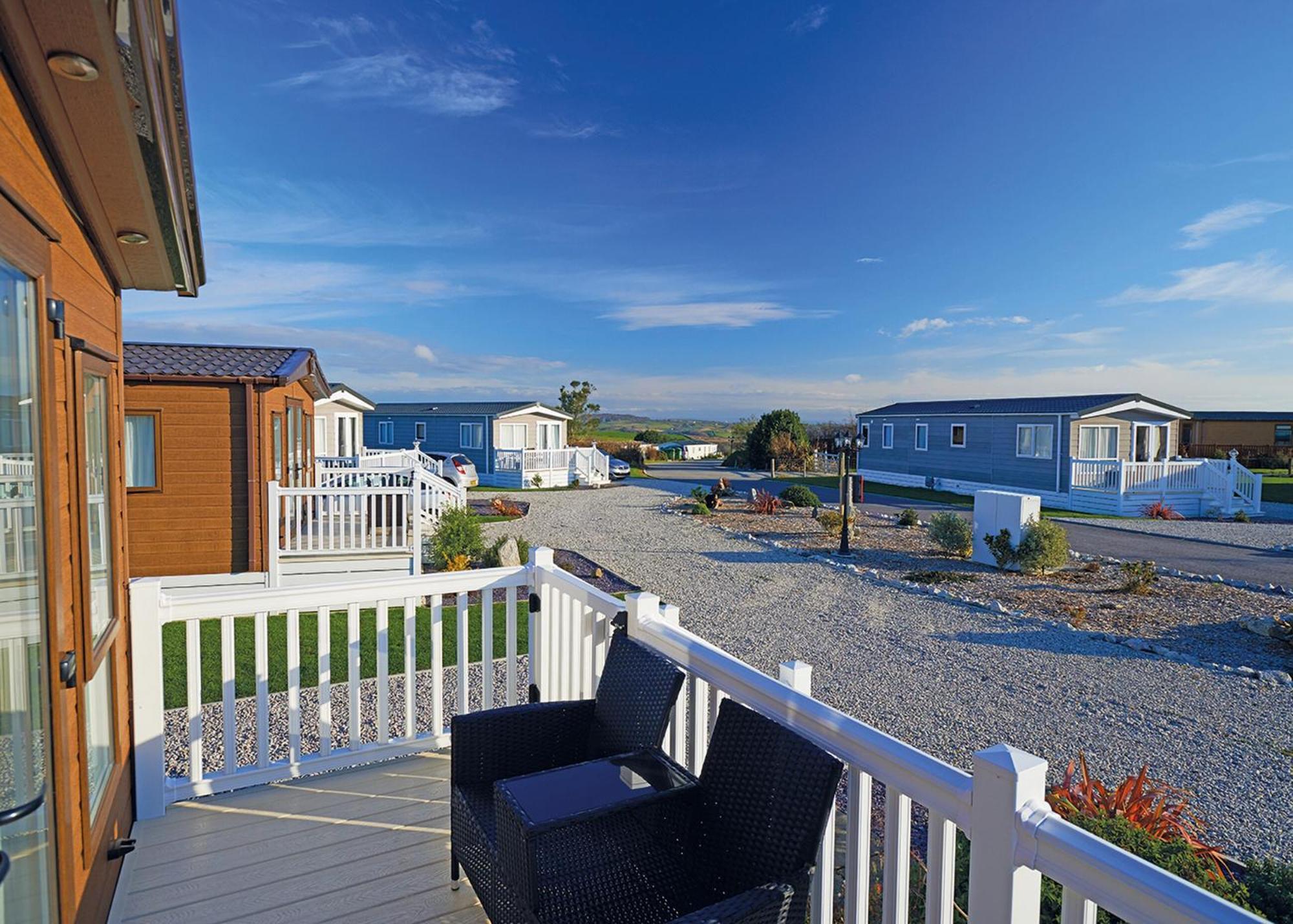 Looe Coastal Retreat Hotel Exterior photo