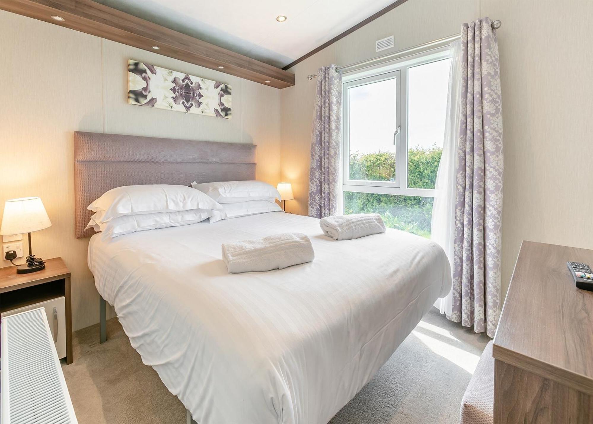 Looe Coastal Retreat Hotel Exterior photo