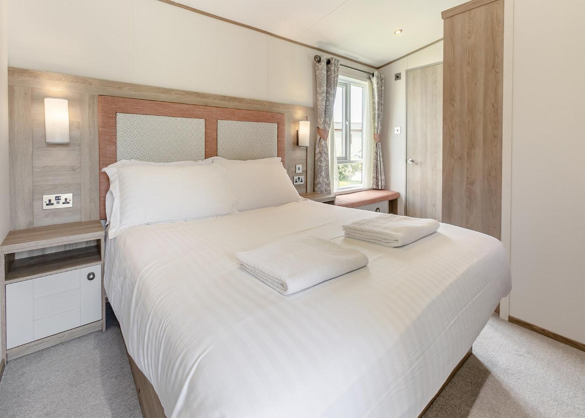 Looe Coastal Retreat Hotel Exterior photo