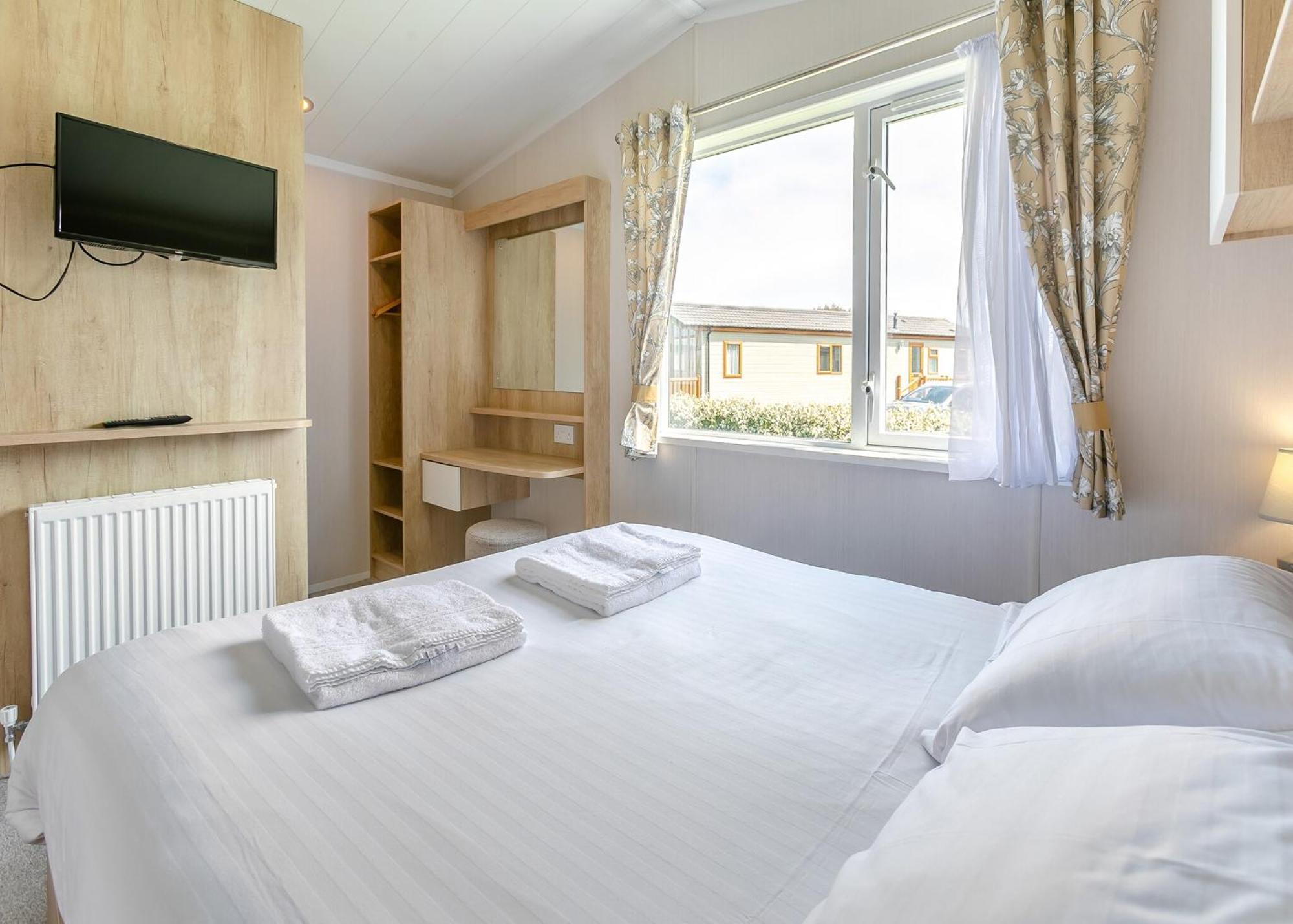 Looe Coastal Retreat Hotel Exterior photo