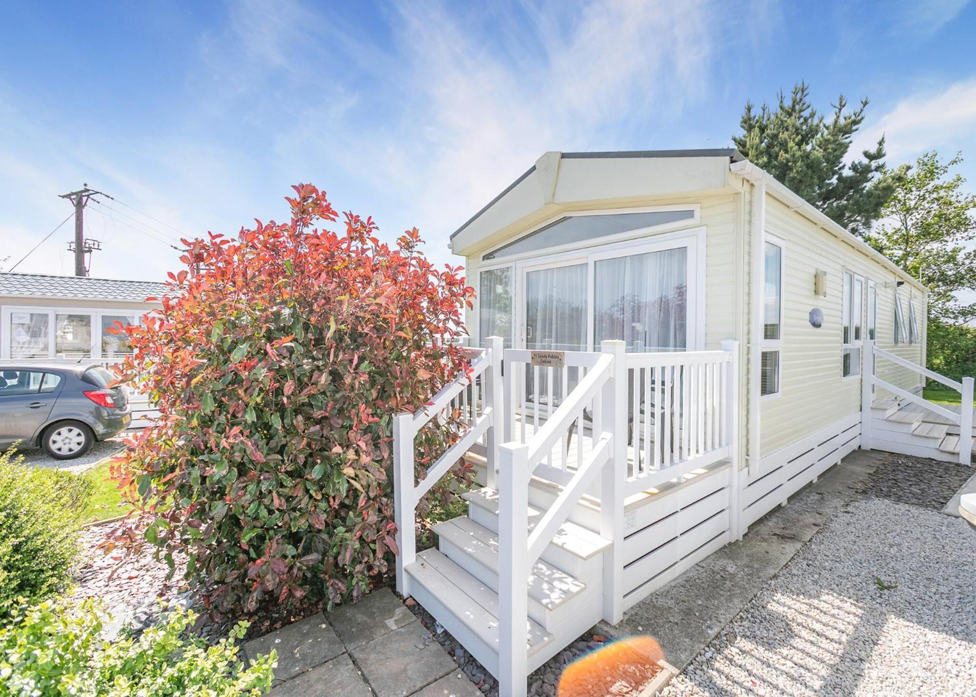 Looe Coastal Retreat Hotel Exterior photo